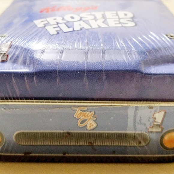 Vintage RARE Kellogg's Tony the Tiger Candy Tin Racing Car - Picture 3 of 5
